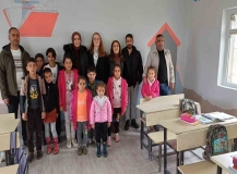 Malazgirt’te doktor ve sağlık çalışanları bu sefer okulu iyileştirdi
