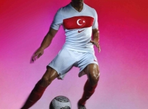 Türkiye milli takımlarının yeni forması tanıtıldı
