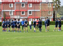 Altınordu, alt sıralardan uzaklaşmak istiyor
