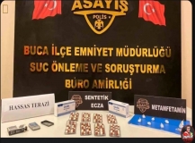 İzmir'de Uyuşturucu Ticareti Yapan Şüpheli Tutuklandı
